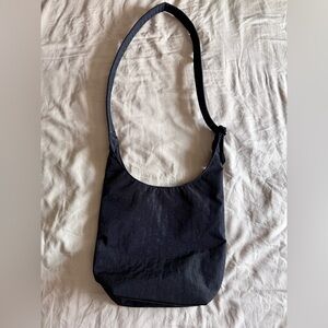 BAGGU Small Nylon Sling • Black